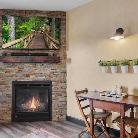 The Rustic Suite - Main Street Lodge In Berlin Buitenkant foto