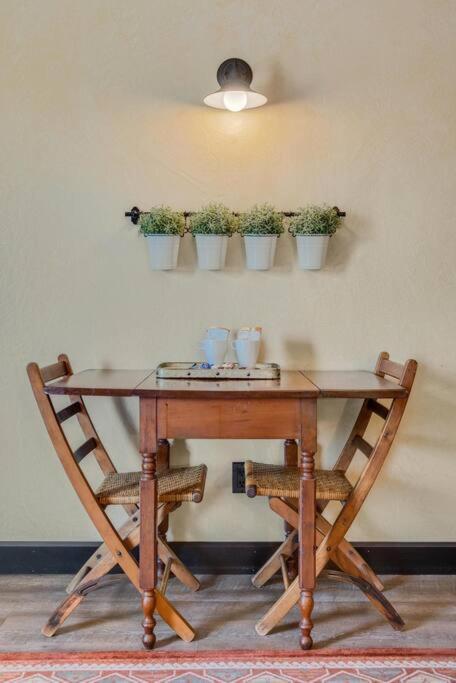 The Rustic Suite - Main Street Lodge In Berlin Buitenkant foto